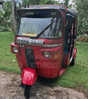 Bajaj RE 2012