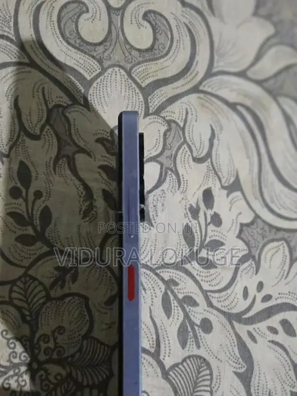 ZTE Nubia V60 (Used)