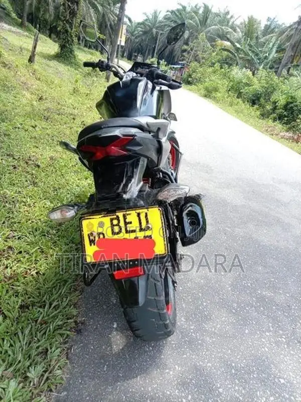 Honda CB Hornet 160R 2016