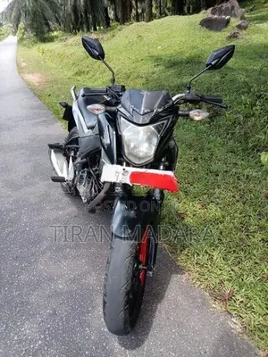 Honda CB Hornet 160R 2016