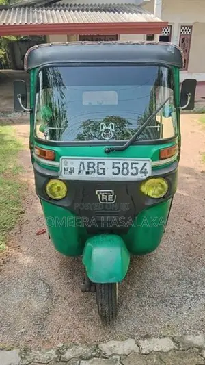 Bajaj RE 2026