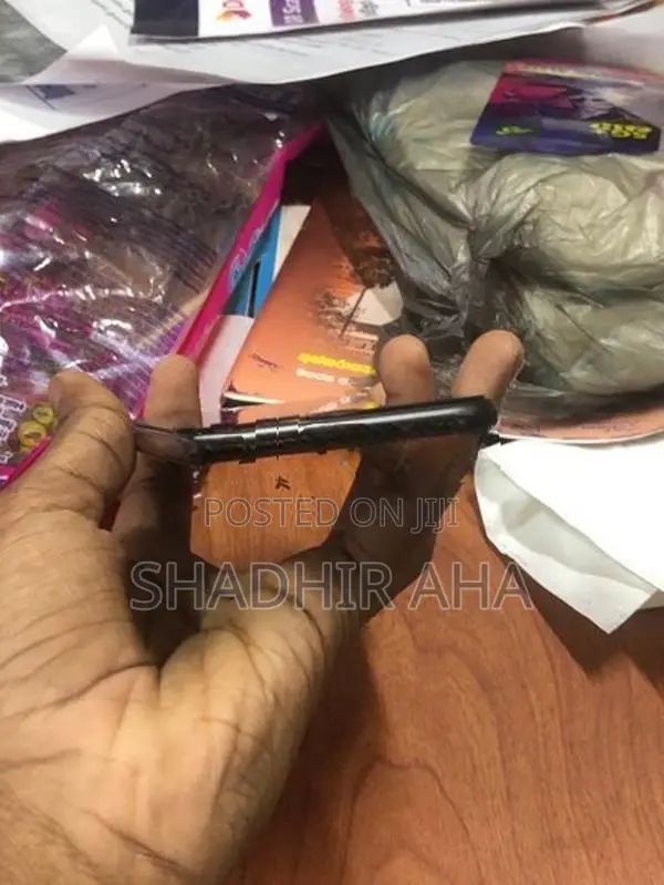 Apple iPhone 7 (Used)