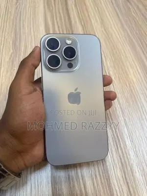 Apple iPhone 15 Pro 128GB (Used)