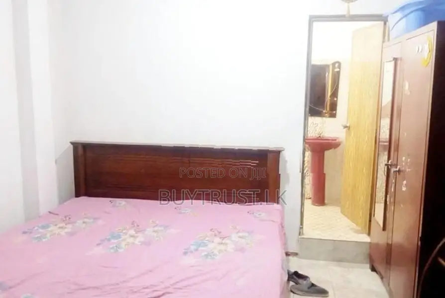Two Story House for Sale in Colombo 09
