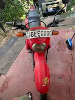 Honda XR 125 2012