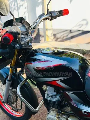 Bajaj CT100 2005