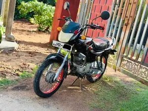 Bajaj CT100 2005