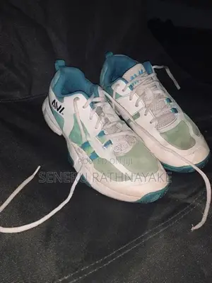 AVI Shoes