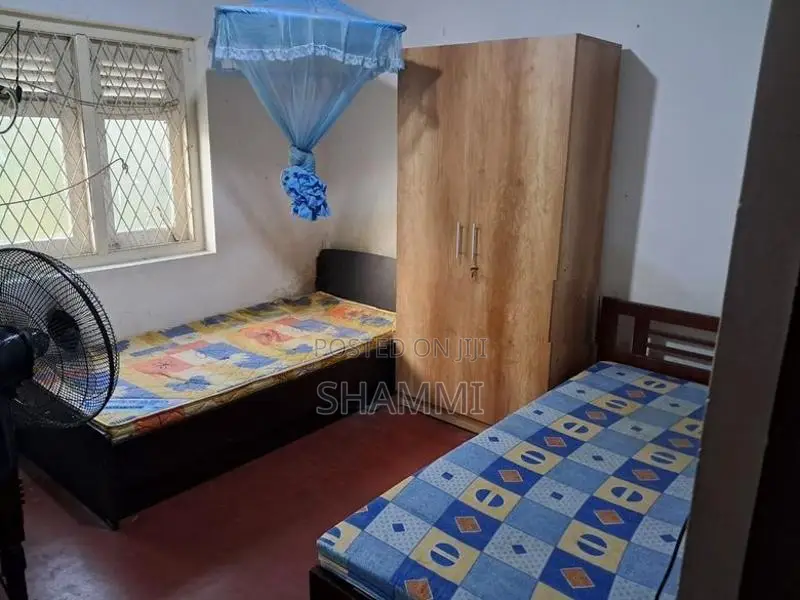 Room For Rent At Katubedda Moratuwa
