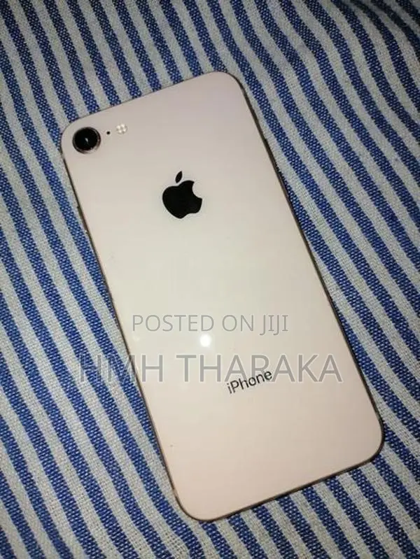 Apple iPhone 8 (Used)