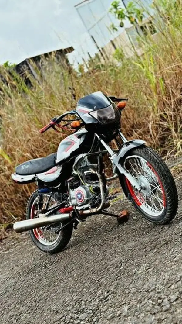 Bajaj CT100 2006