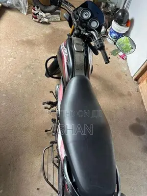 Bajaj Platina 125 2010