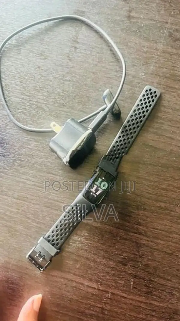 Google Fitbit Charge 6