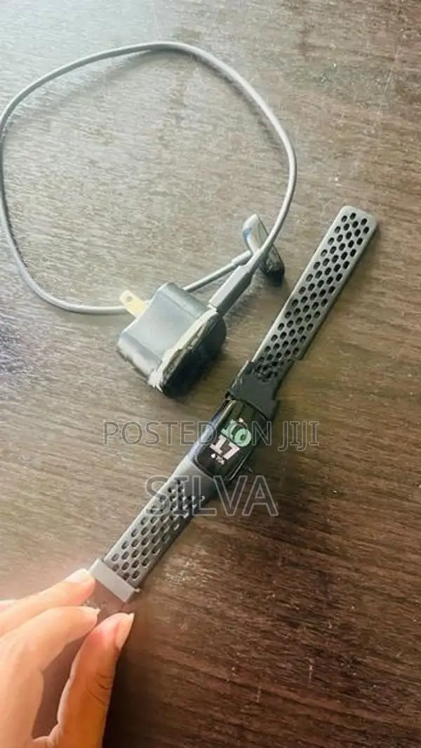 Google Fitbit Charge 6