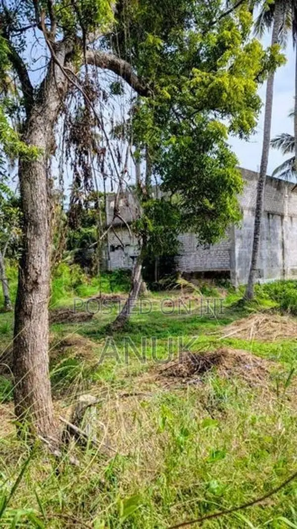 20 Perch Land for Sale in Wennapuwa