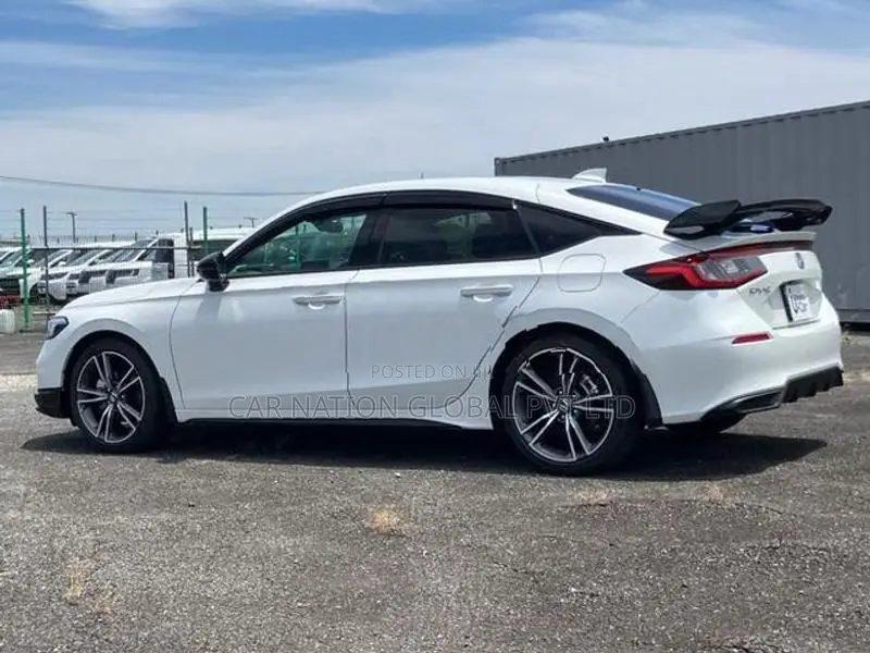 Honda Civic EX Hybrid 2026