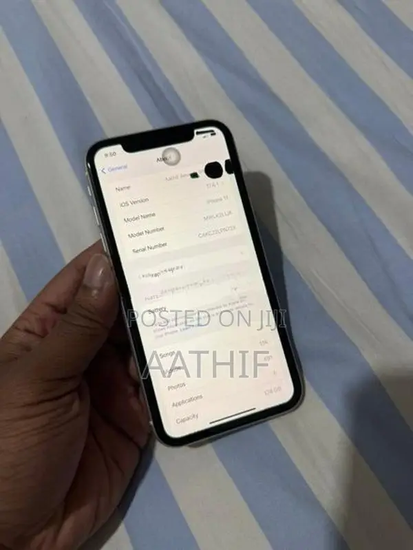 Apple iPhone 11 128GB (Used)