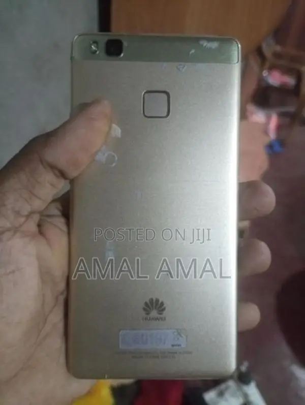 Huawei P9 3/32GB (Used)