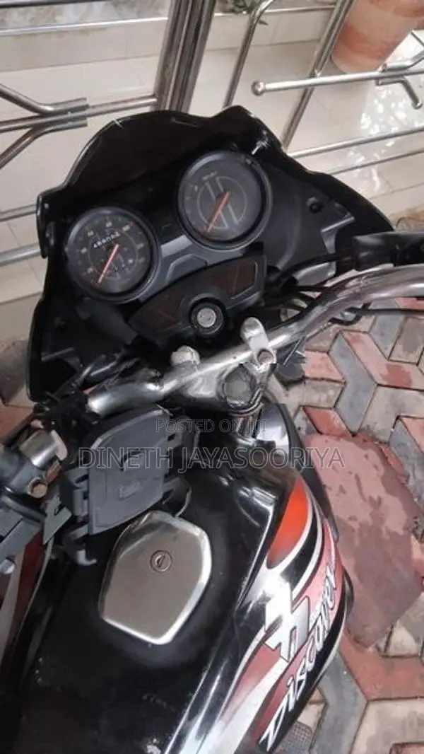 Bajaj Discover 2010