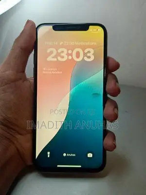 Apple iPhone XS (Used)