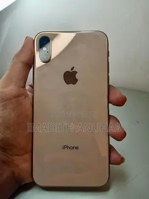 Apple iPhone XS (Used)