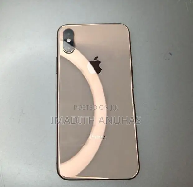 Apple iPhone XS (Used)