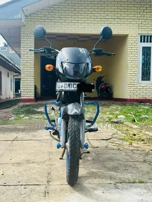 Bajaj CT100 2015