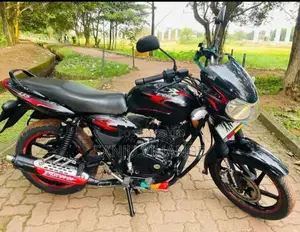 Bajaj Discover 2012
