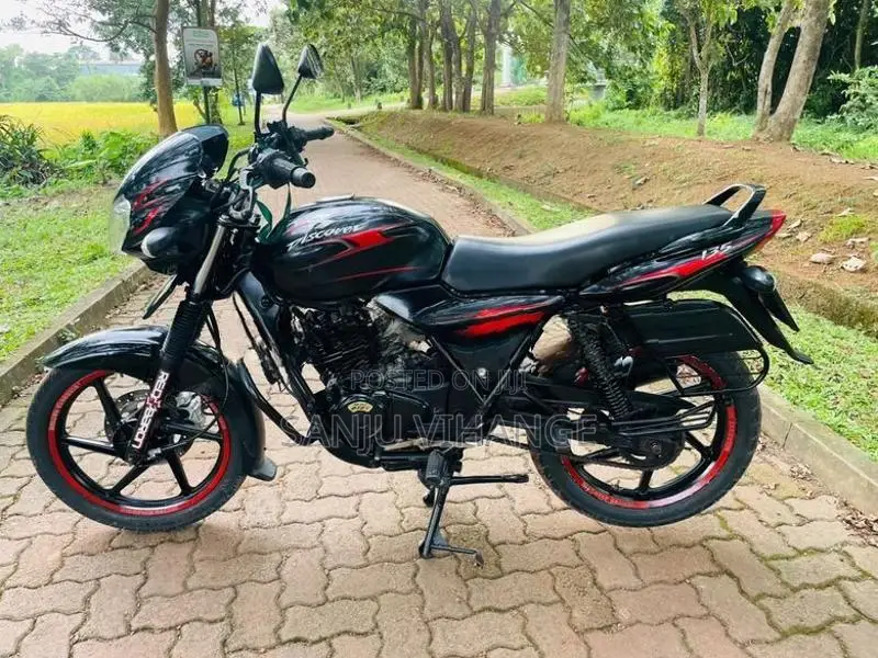 Bajaj Discover 2012