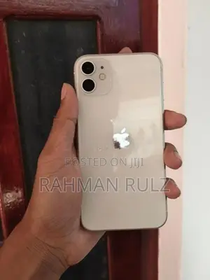 Apple iPhone 11 128GB (Used)