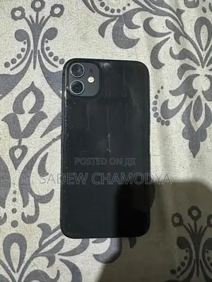 Apple iPhone 11 (Used)