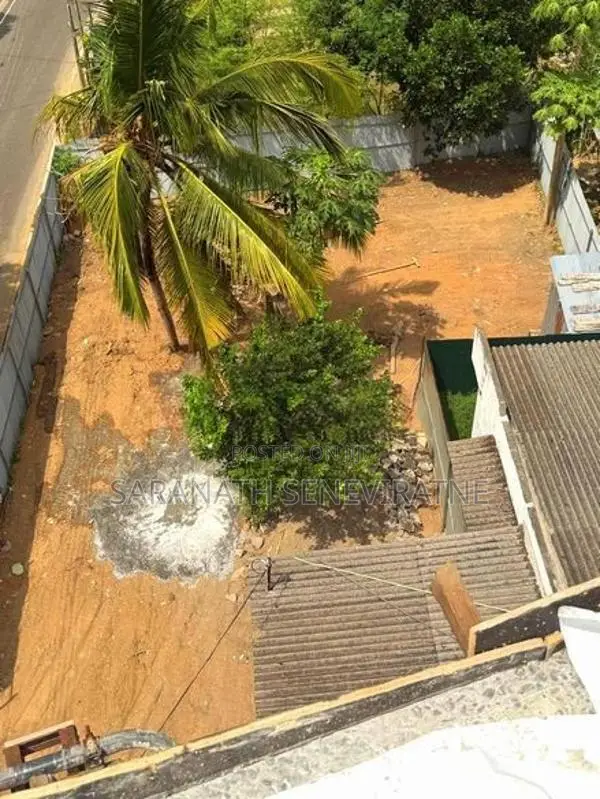 Land For Sale in Pelawatta Battaramulla - Perera Mw