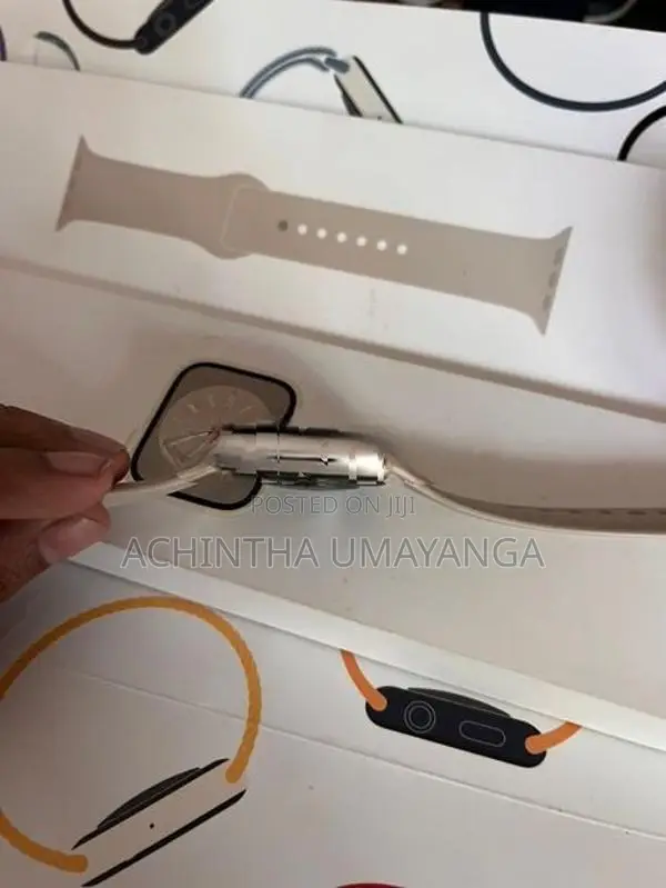 Apple Watch Series 8