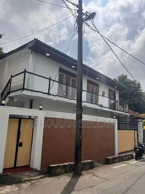 Renovate Two Story House For Rent Colombo 15