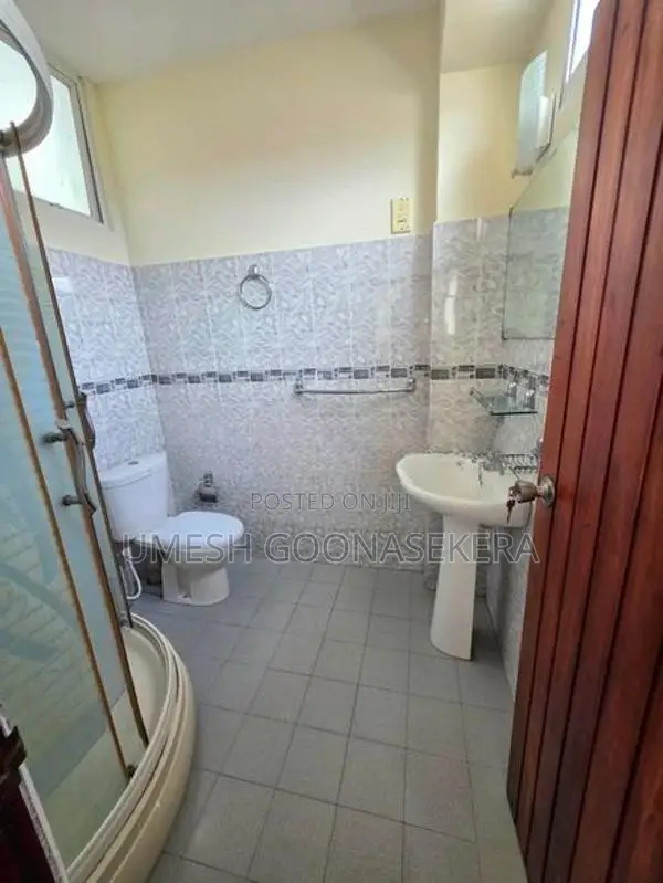 2 Br Apartment 4 Sale Mt. Lavinia