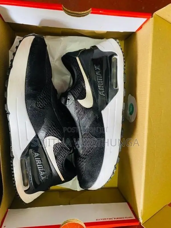 Nike Air Max Systm