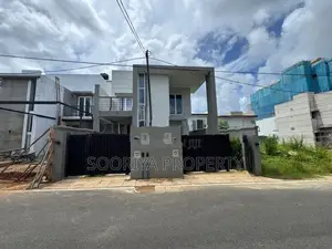 Gated Community Brand New House for Sale in Piliyandala