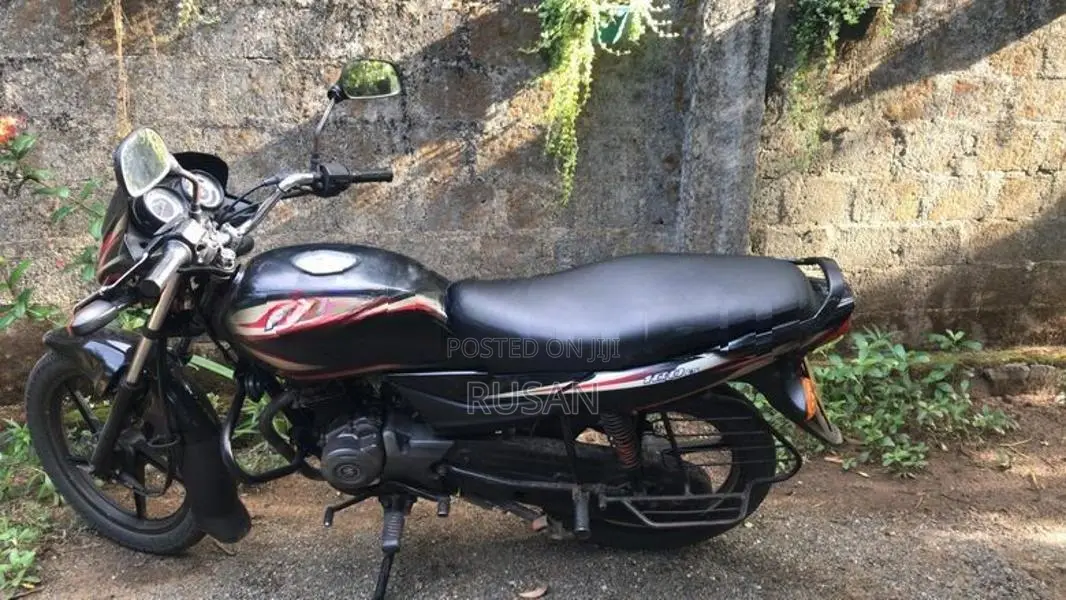 Bajaj Platina 100 ES Model 2016