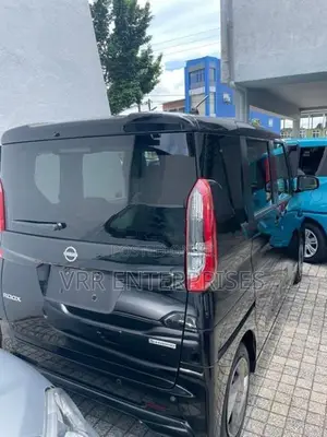 Nissan Roox 2024