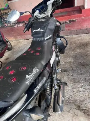 Bajaj Pulsar 135 2011