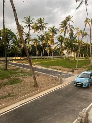 Gampaha City Limits Land