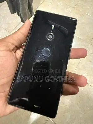 Sony Xperia XZ2 (Used)