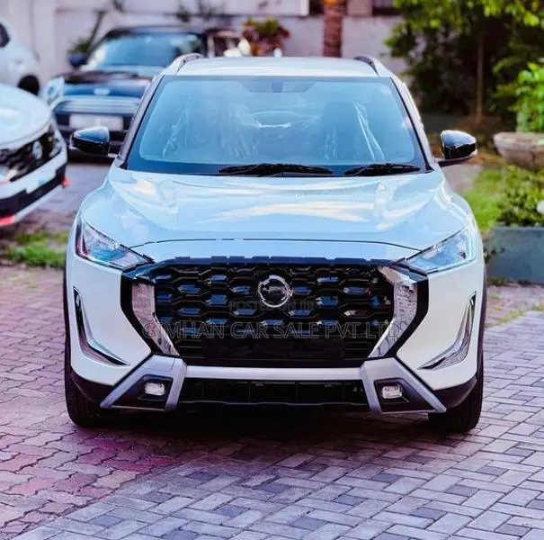 Nissan Magnite Acenta EZ Shift 2026