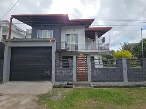 Almost Brand New Luxury Two Story House For Sale In Piliyandala