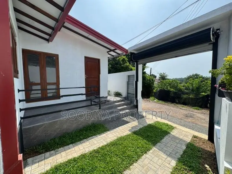 Brand New House for Sale in Piliyandala