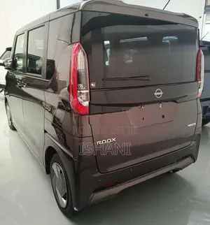 Nissan Roox 2024
