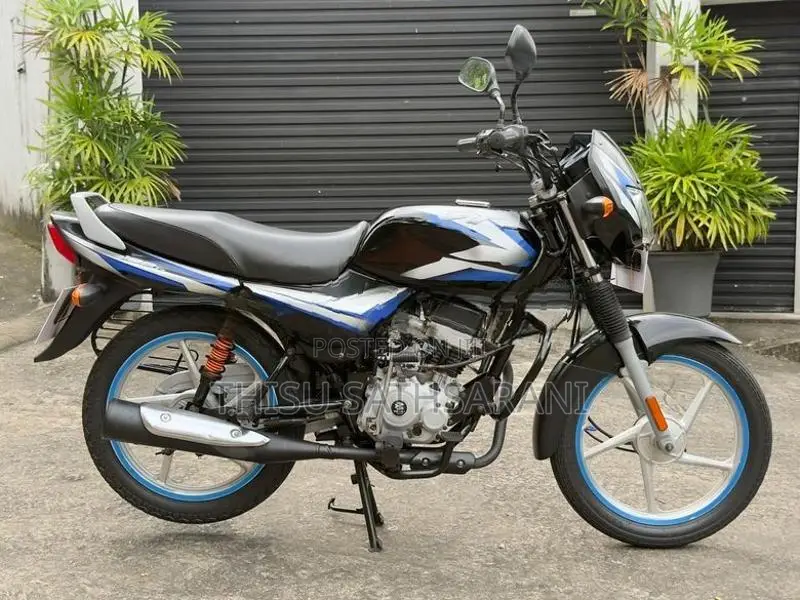 Bajaj CT100 2025
