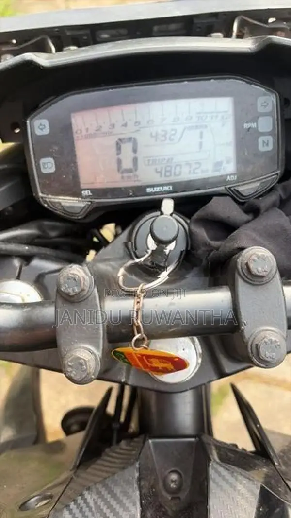 Suzuki Gixxer 2019