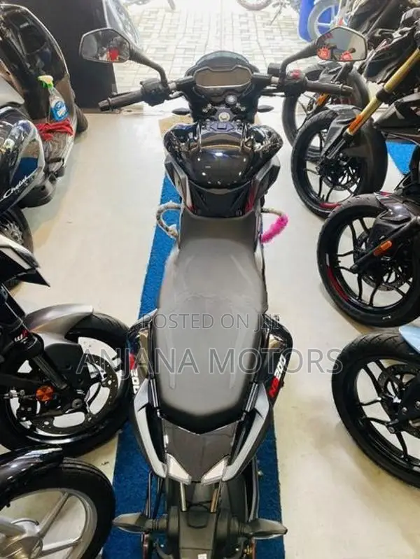 Bajaj Pulsar NS200 2026