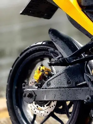 Bajaj Pulsar RS200 2016